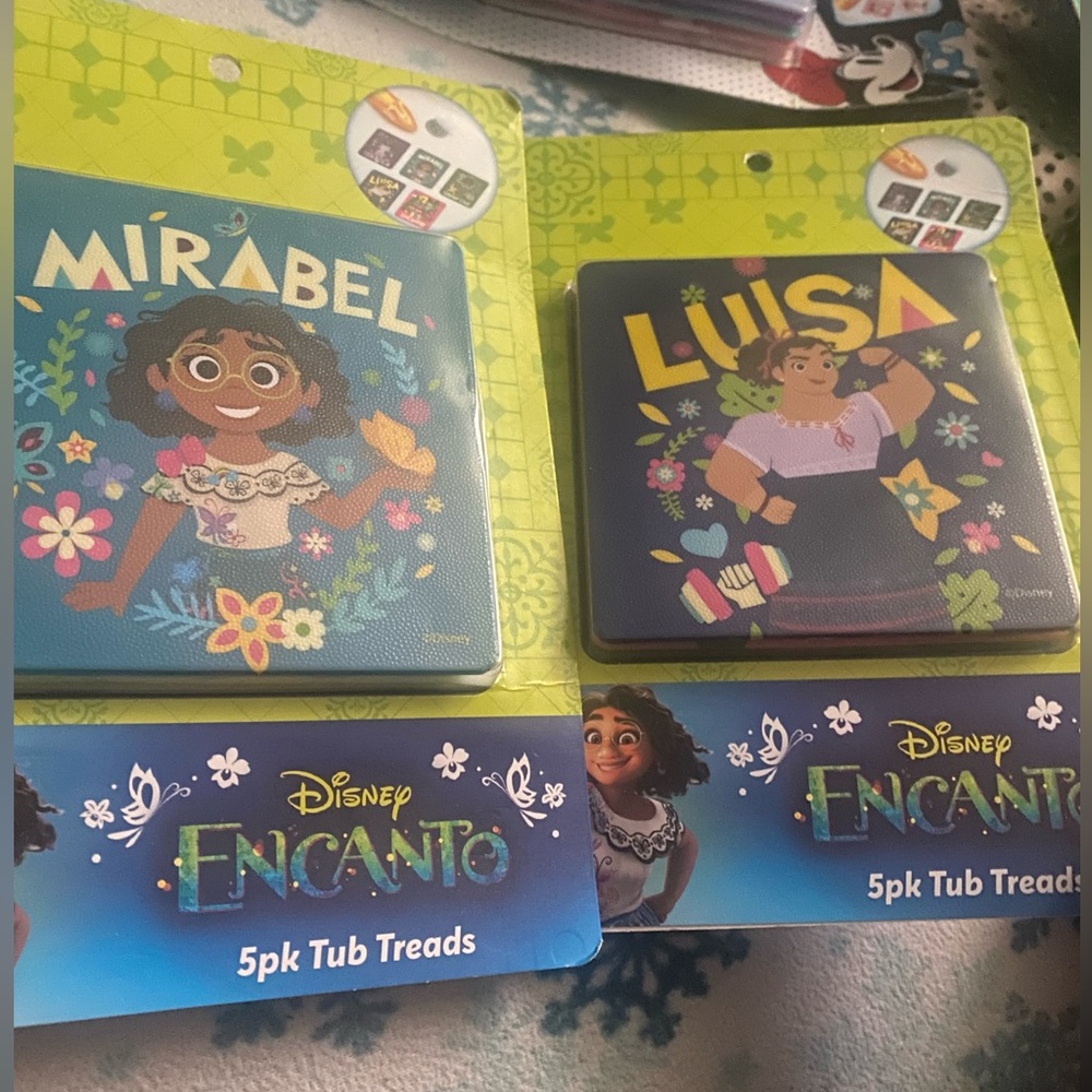 💜Bundle of 2-5packs Disney Encanto Tub Treads Bathtub Non-Slip Treads 10 total